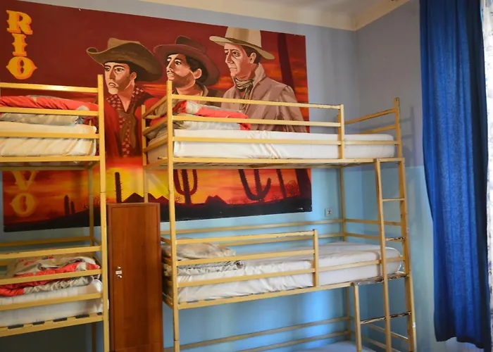 B Movie * كراكوفيا