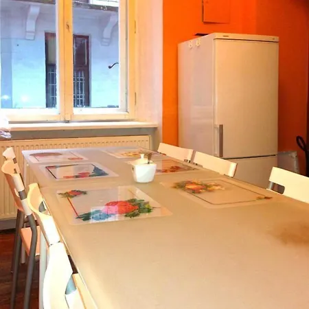 Hostal B Movie Cracovia