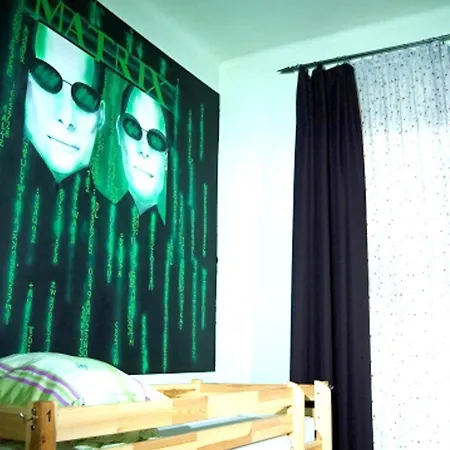 Hostal B Movie Cracovia
