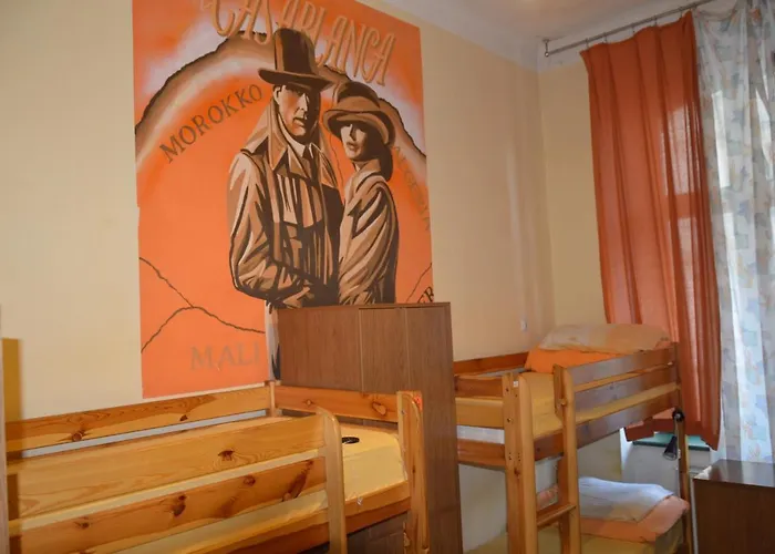 B Movie * كراكوفيا