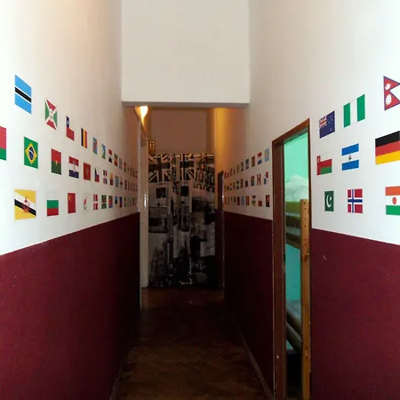 B Movie Hostel Krakau