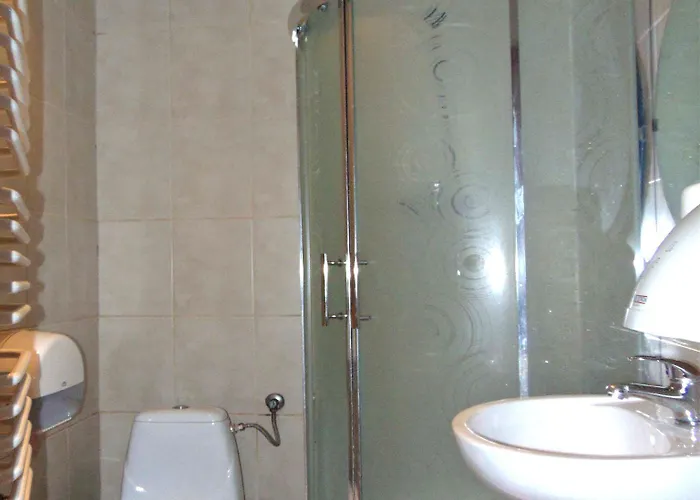 Hostal B Movie Cracovia